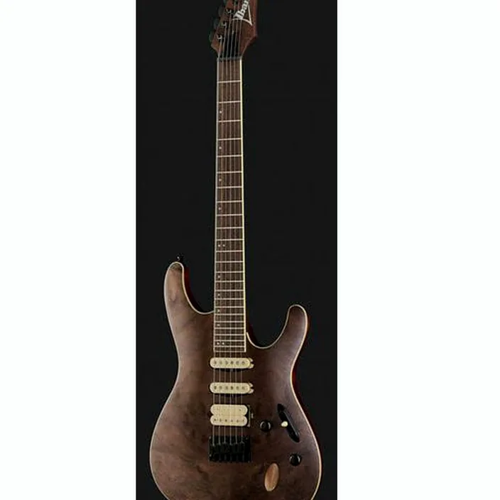 Et Test de la guitare Ibanez SEW761CW-NTF