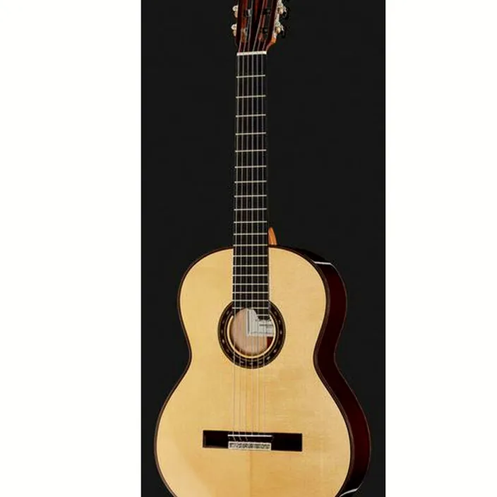 Guitare Amalio Burguet Aniversario Spruce W/Case : Test, Comparatif, Avis