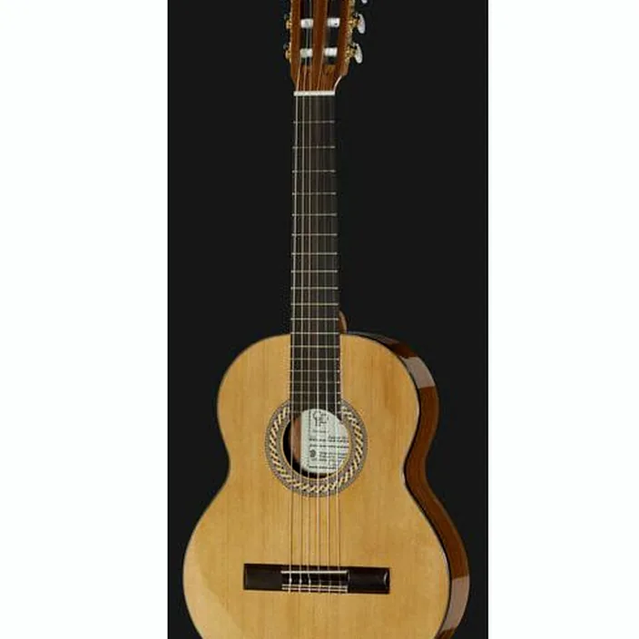 Guitare classique Hellweg Junior II-CM : Avis, Test & Comparatif