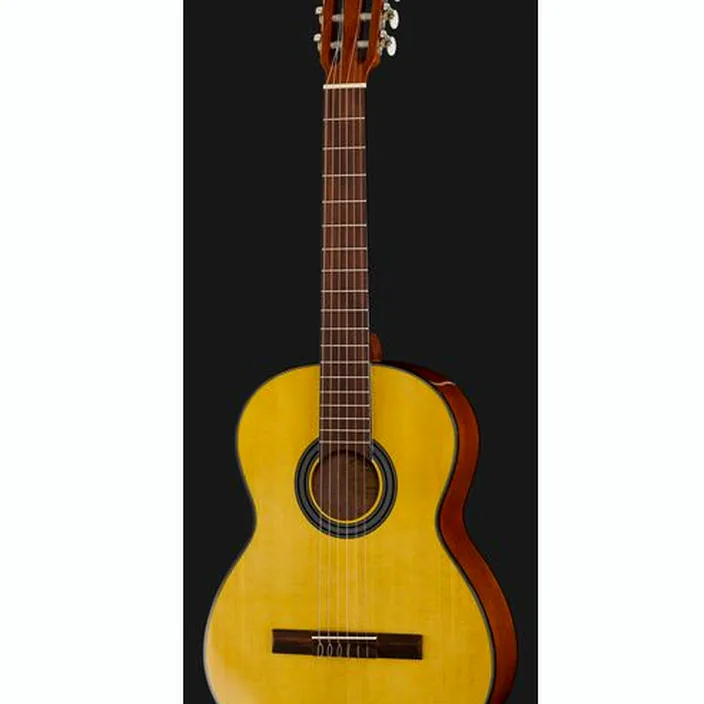 La guitare classique Gewa Student Natural 4/4 , Test, Avis & Comparatif