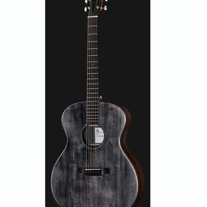 Et Avis de la guitare Harley Benton CLG-14SE Solid Top Bundle