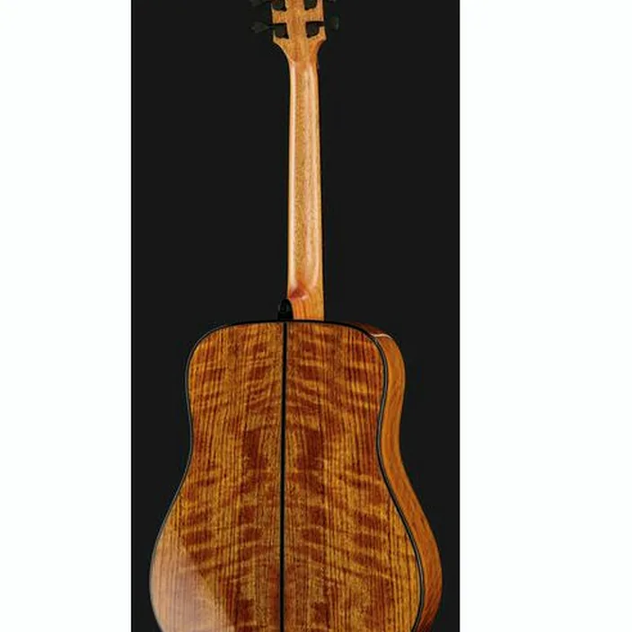 Guitare LAG Tramontane T318D
