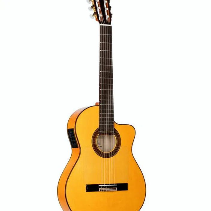Guitare classique Ortega RCE270FT