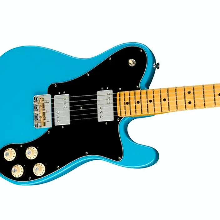Et Avis de la guitare électrique Fender AM Pro II Tele DLX MN MBL
