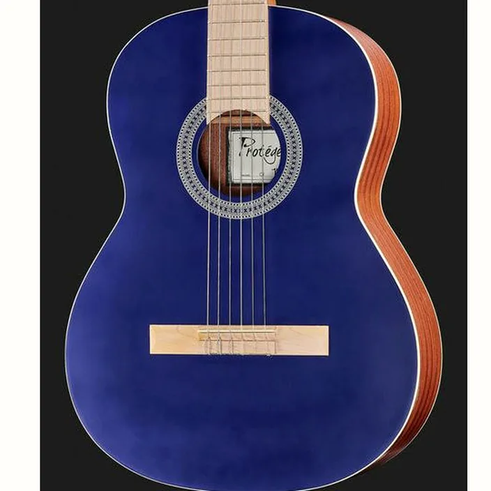 Et Test de la guitare classique Cordoba Protege C1 Matiz Classic Blue