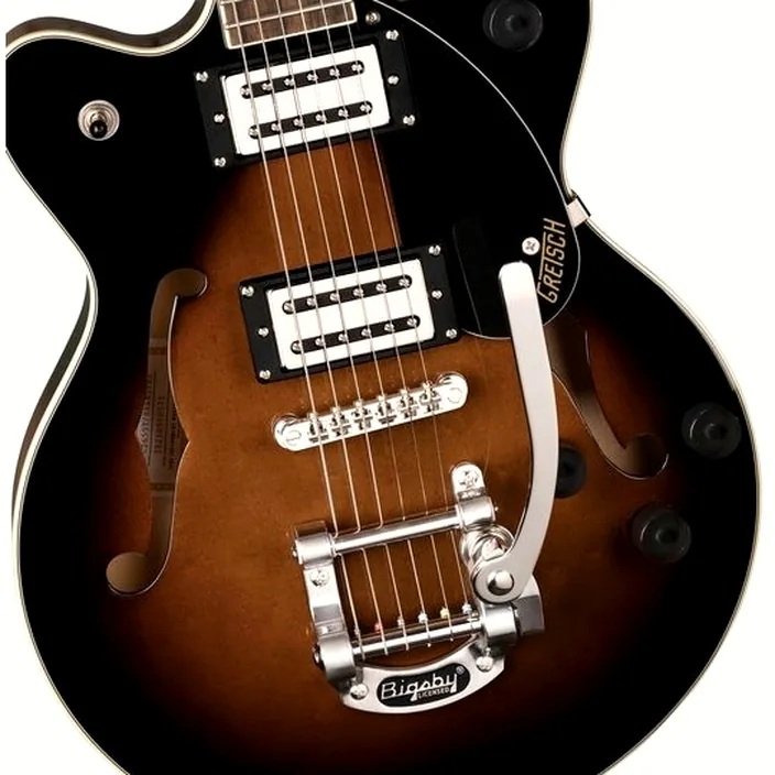 Et Test de la guitare Gretsch G2655T Strml CB Jr. DC Bgby BM