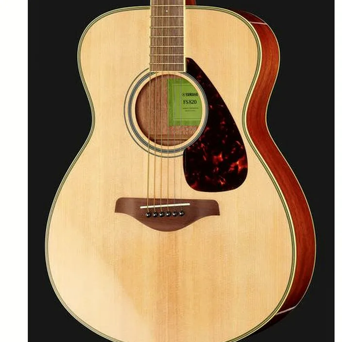 Guitare acoustique Yamaha FS820 NTII