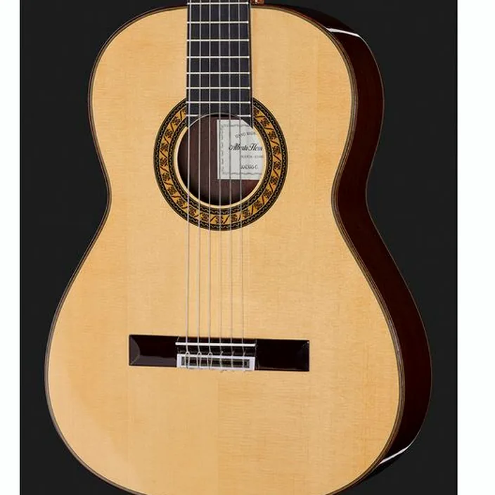 Guitare Classique Alberto Hernandez 5-Wenge Spruce - Avis, Comparatif & Test