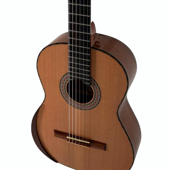 Guitare Classique Manuel Rodriguez Magistral D-C | Test, Avis
