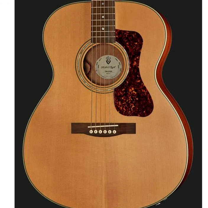 La guitare acoustique Guild OM-240E Westerly Archback / Test, Comparatif & Avis