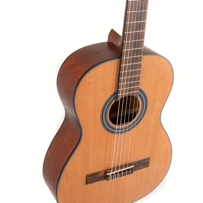 La guitare Gewa Student Natural Cedar 7/8 Avis, Test et Comparatif
