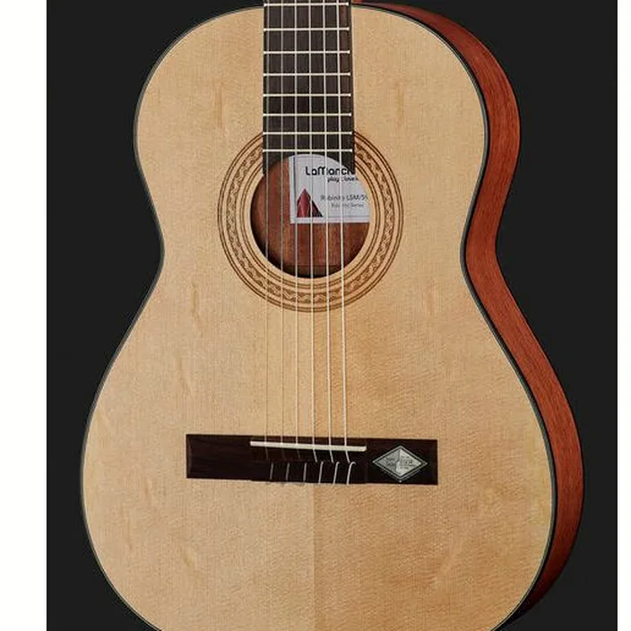 La guitare La Mancha Rubinito LSM/59-L 3/4 Avis, Test et Comparatif