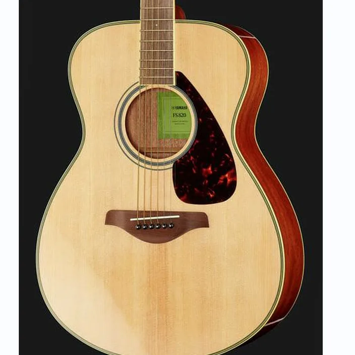 Guitare Yamaha FS820 NTII