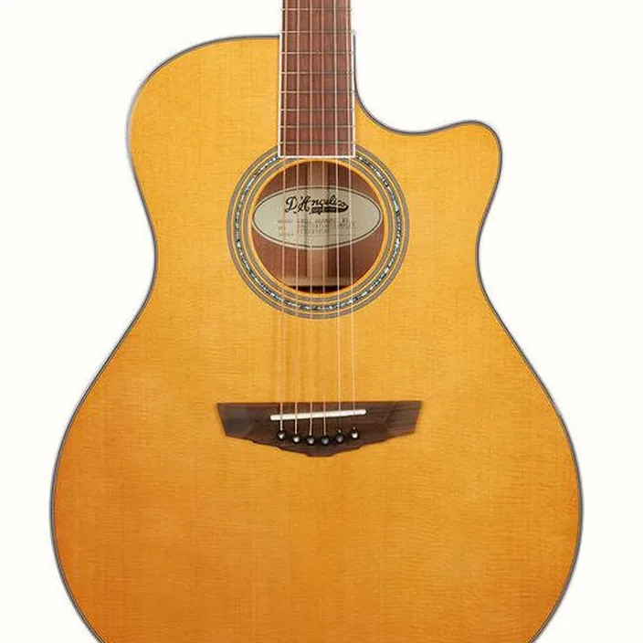 Et Avis de la guitare Acoustique DAngelico Excel Gramercy XT Vintage Nat