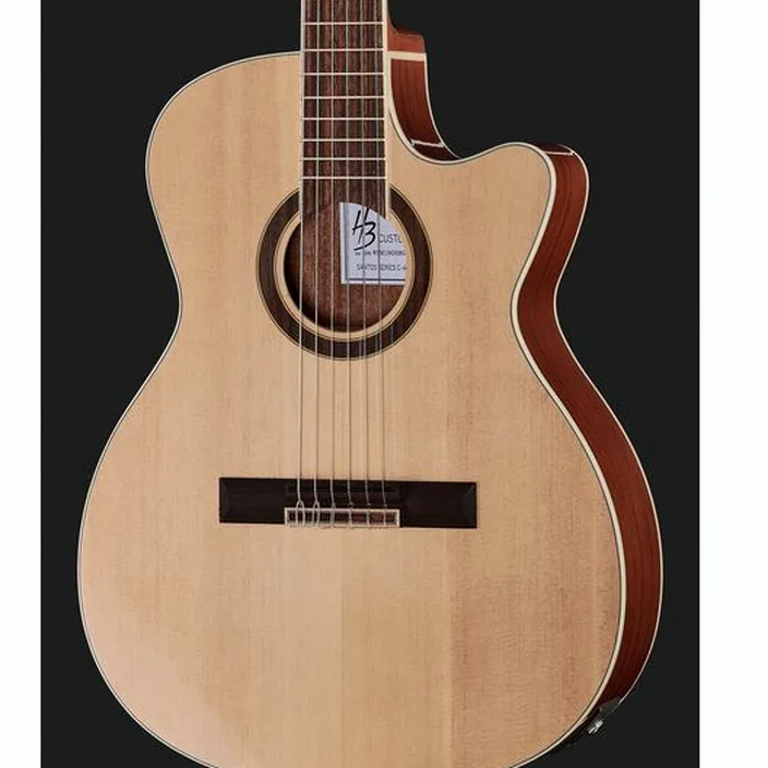 Et Avis de la guitare Harley Benton Santos Series C-40SCE N w/Bag