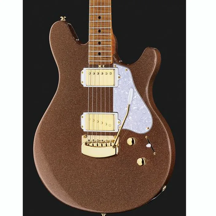 Et Avis de la guitare Music Man Valentine Trem Pink Champagne