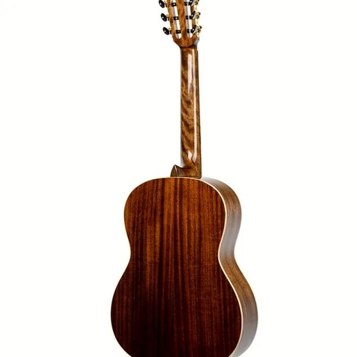 Et Test Guitare Ortega RE238SN-BKT