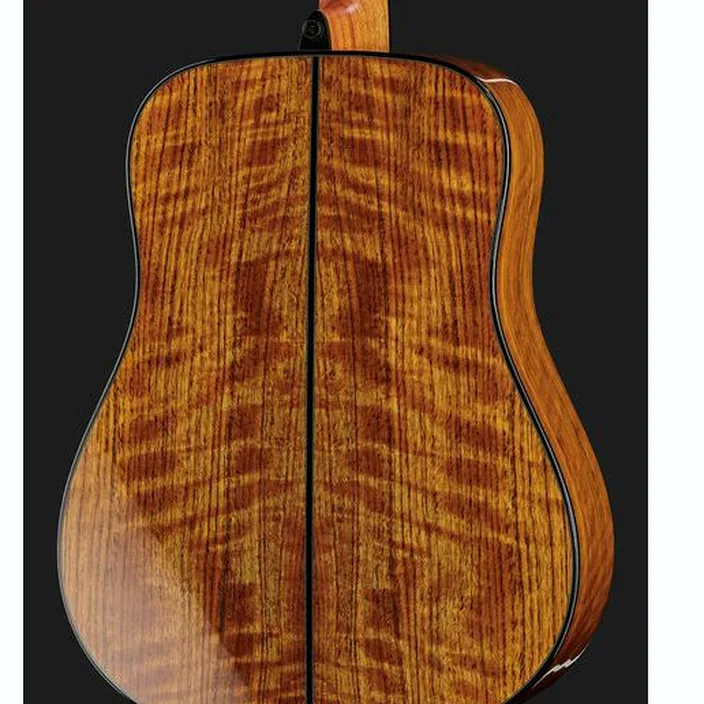 Guitare LAG Tramontane T318D