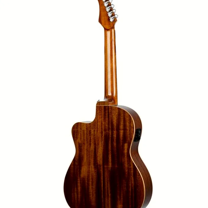 La guitare classique Ortega RCE238SN-BKT / Comparatif, Avis & Test