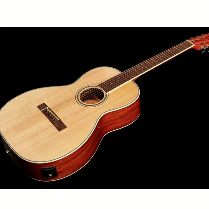 Guitare acoustique Harley Benton CLF-100E Bundle