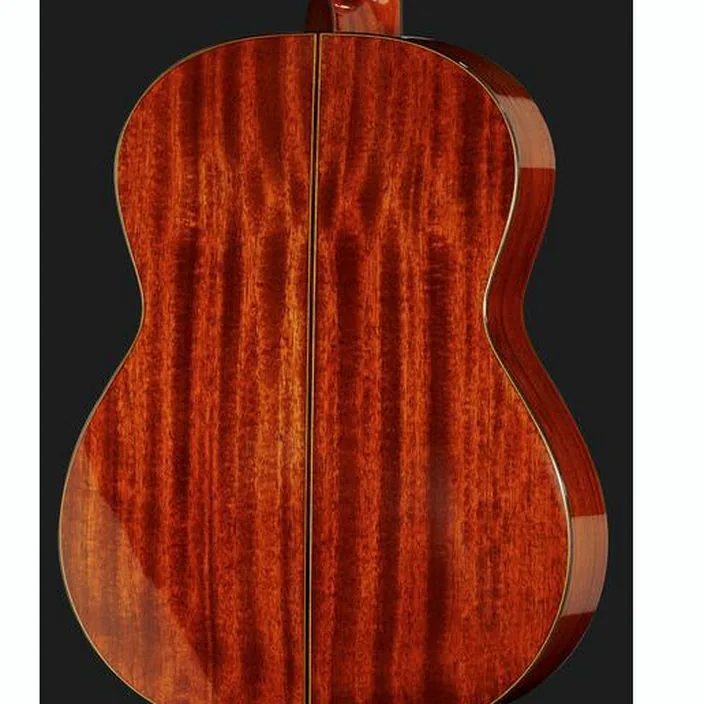 Avis de la guitare Classique Cordoba C9 Cedar