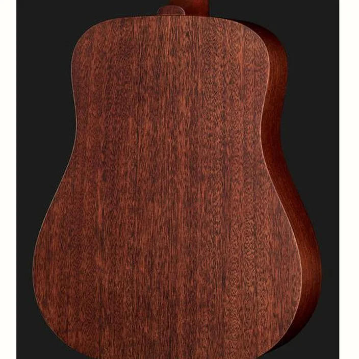 Et Avis de la guitare Guild D-20 Nat USA