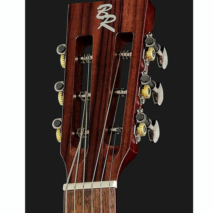 Et Test de la guitare acoustique Baton Rouge X11C/P-SCR