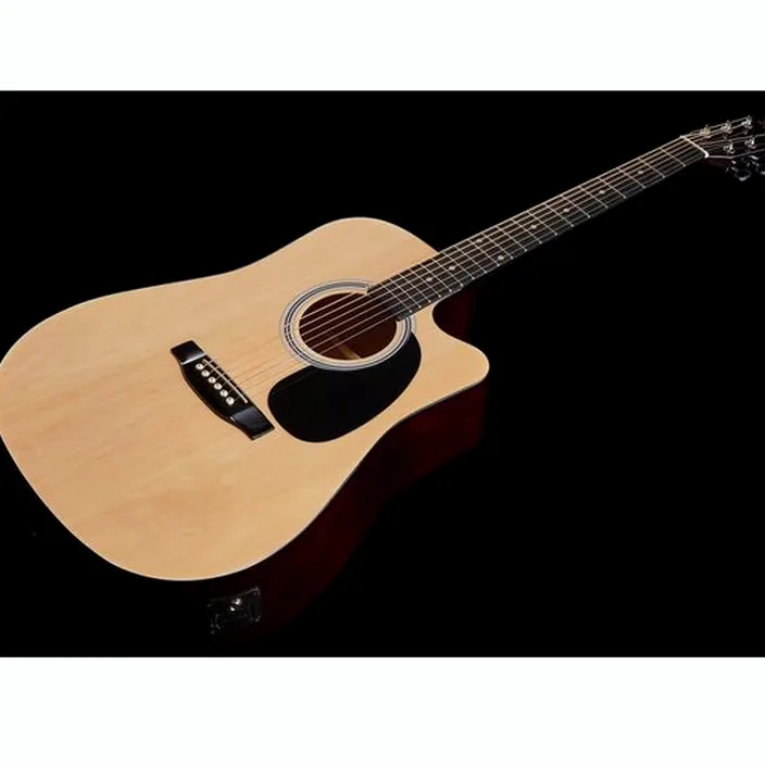 Et Test de la guitare acoustique Squier SA-105CE NA Bundle 2