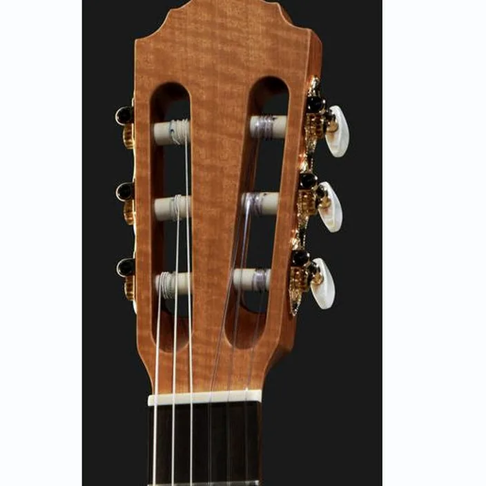 Guitare classique Höfner HF14