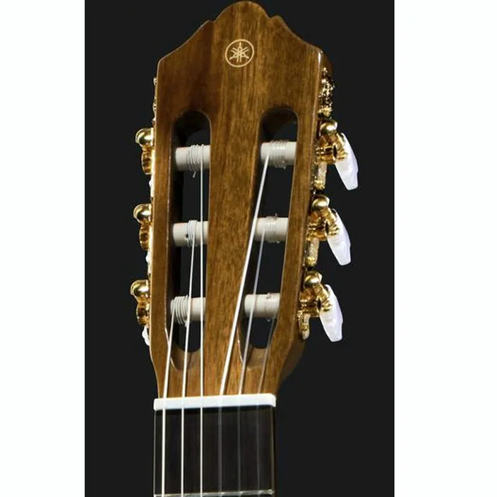 Guitare Yamaha C70