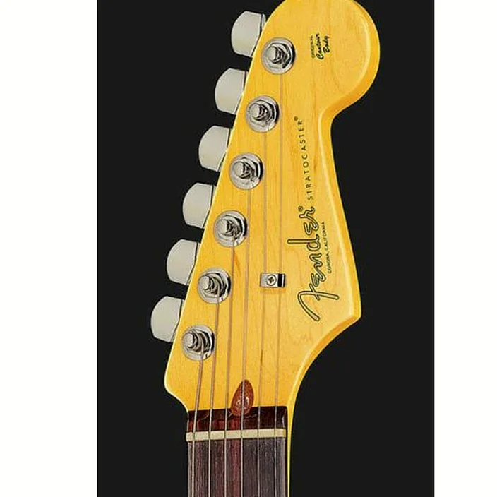 Fender AM Pro II Strat HSS RW 3TSB Test, Avis et Comparatif