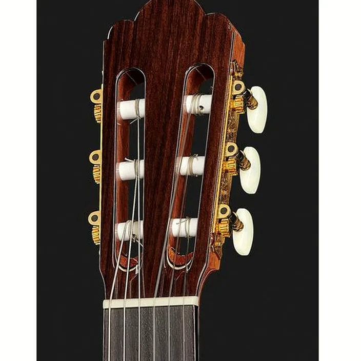 Guitare classique Asturias Standard Cedar | Avis, Comparatif et Test