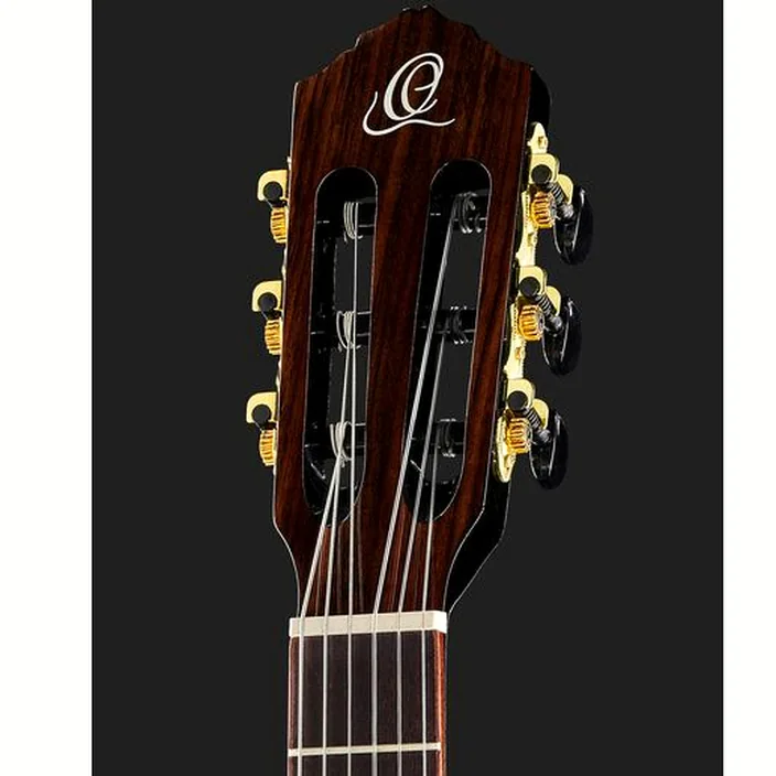 La guitare Ortega R221-3/4 BK Avis, Test et Comparatif