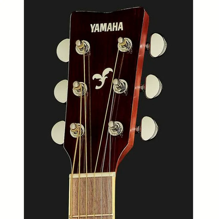 Guitare Yamaha FS820 NTII