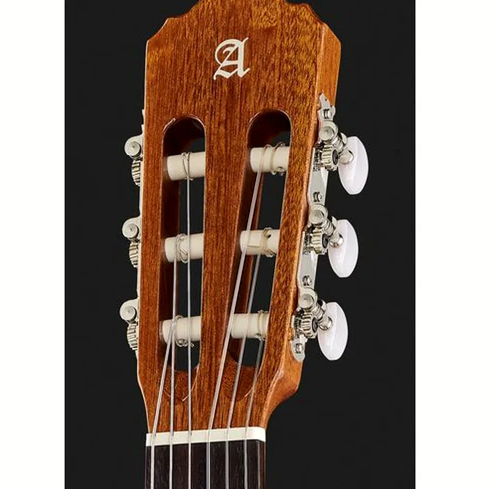 Guitare Alhambra 1C HT 1/2 incl. Gigbag Bundle
