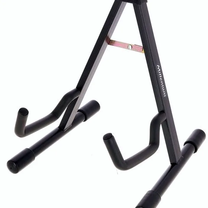 Et Test de la guitare classique Yamaha C40 Bundle