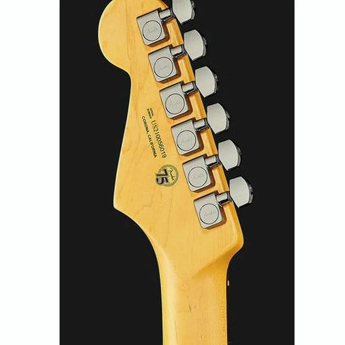 Fender AM Pro II Strat HSS RW 3TSB Test, Avis et Comparatif
