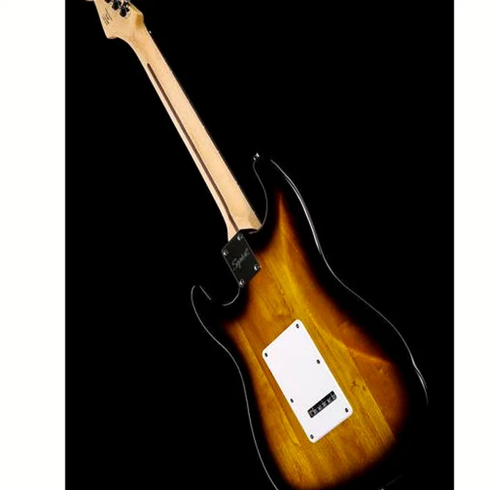 La guitare électrique Squier Bullet Strat BSB Bundle - Comparatif, Test & Avis