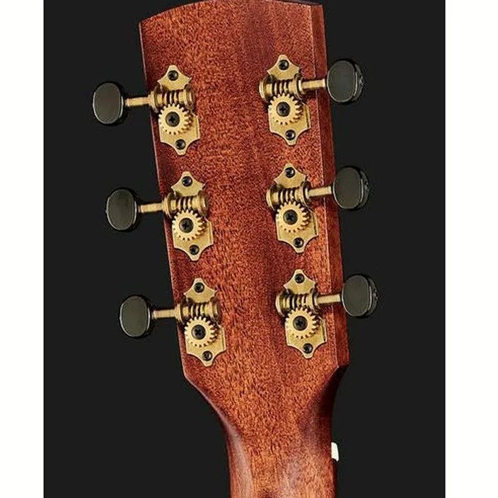 Et Avis de la guitare Harley Benton CLD-15MCE SolidWood