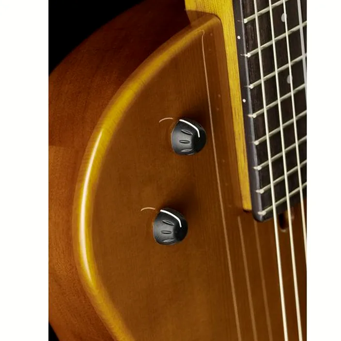 La guitare Classique Harley Benton Hybrid Nylon NT Bundle w/Bag | Test & Avis