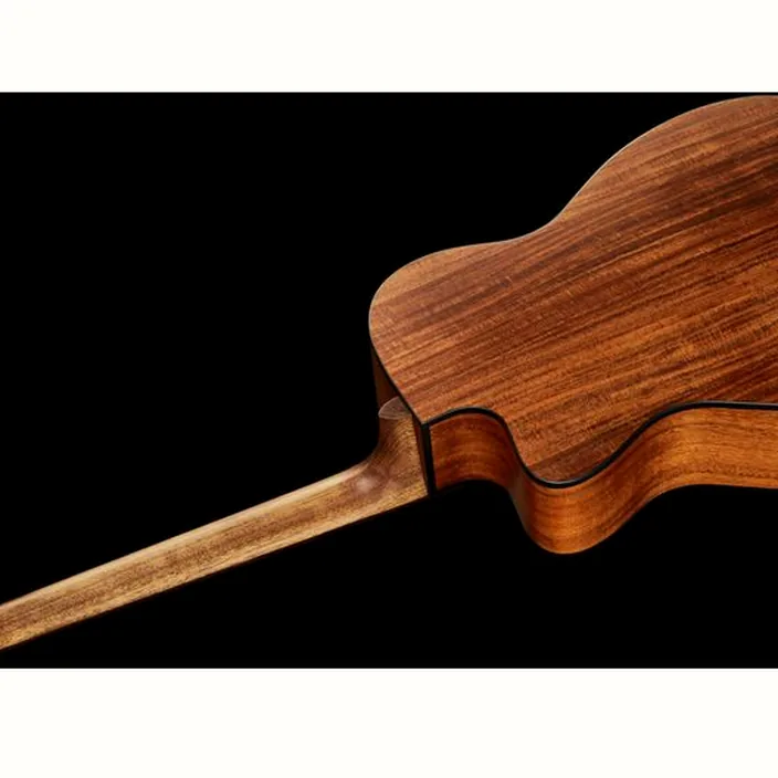 La guitare Harley Benton CLA-15CE Koa Exotic - Avis & Test