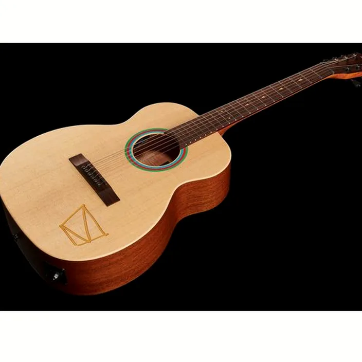 Et Test de la guitare LAG Vianney Signature Travel
