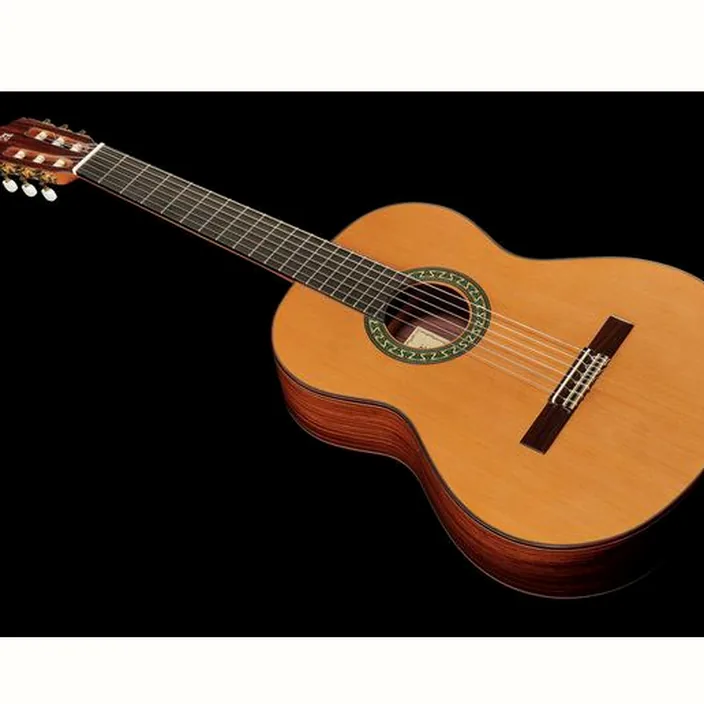 Et Test Guitare classique Alhambra 5P LH incl.Gig Bag