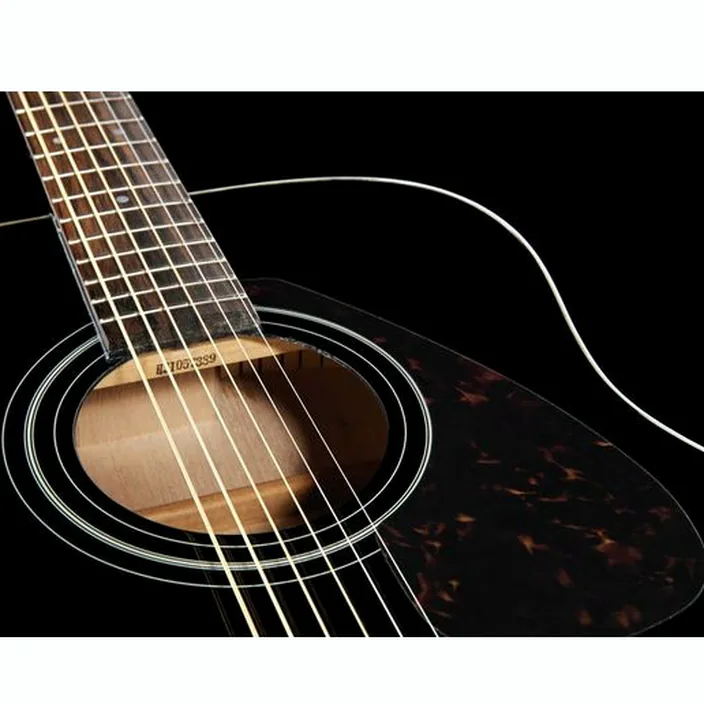 Guitare acoustique Yamaha F370 BL | Test et Avis