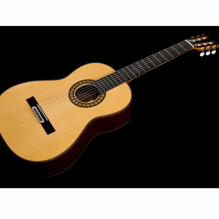 Guitare Classique Alberto Hernandez 5-Wenge Spruce - Avis, Comparatif & Test