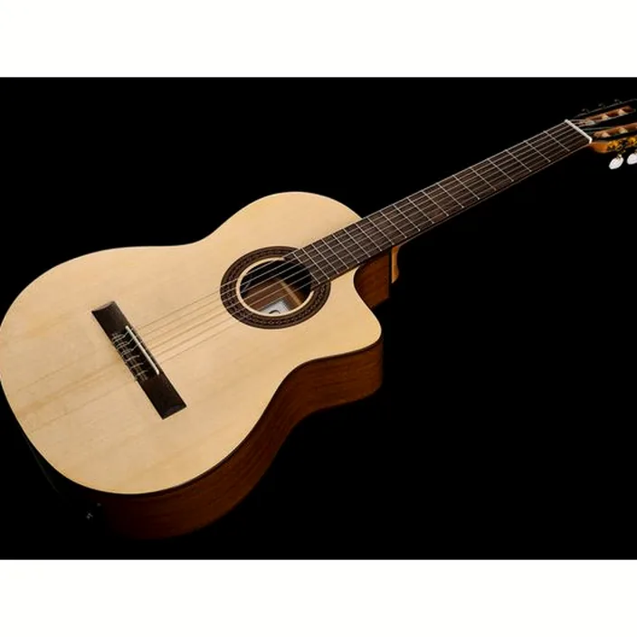 La guitare classique Cordoba C5 CE Spruce | Avis, Comparatif & Test