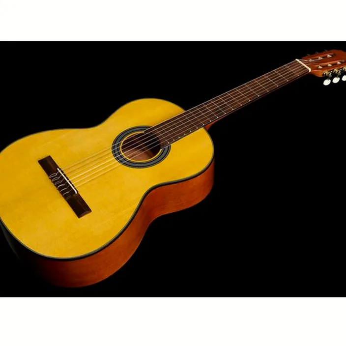 La guitare classique Gewa Student Natural 4/4 , Test, Avis & Comparatif