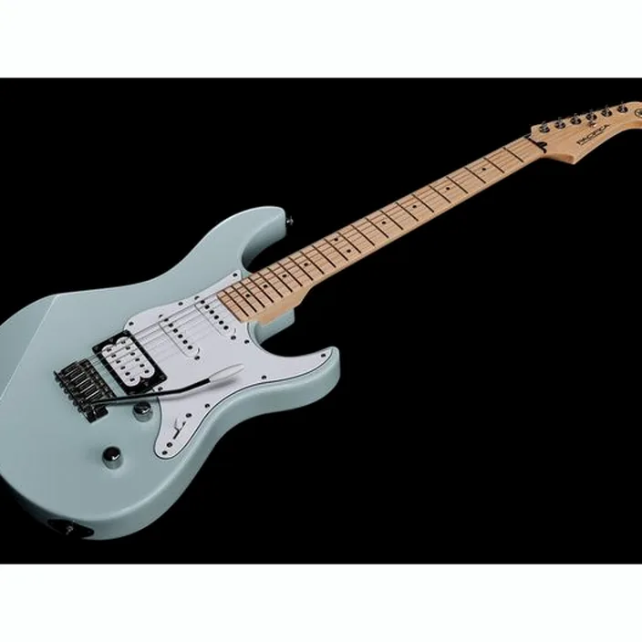 La guitare électrique Yamaha Pacifica 112VM IB RL / Avis, Test, Comparatif