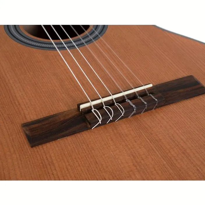 La guitare Gewa Student Natural Cedar 7/8 Avis, Test et Comparatif