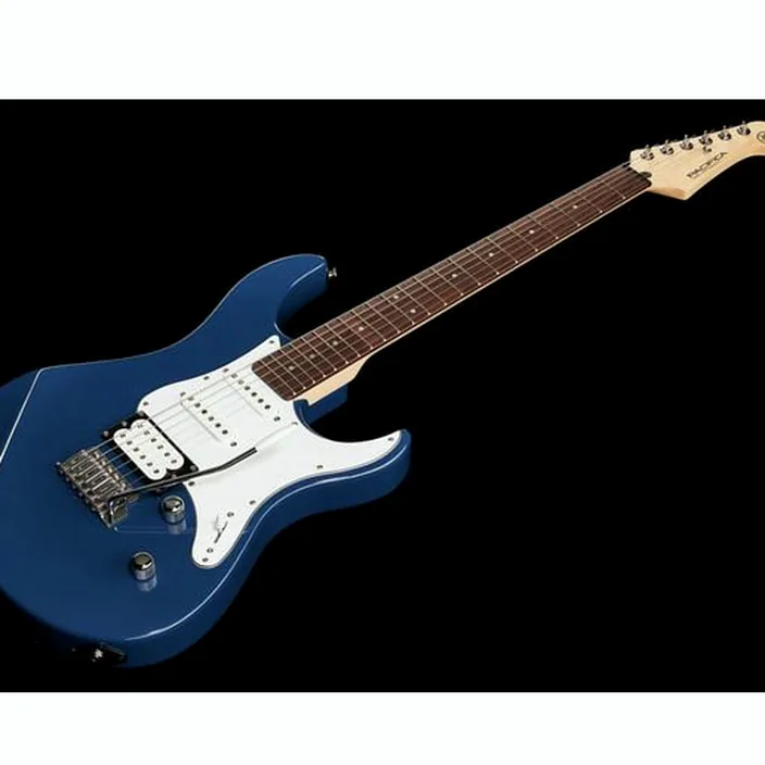 Guitare électrique Yamaha Pacifica 112V UBL RL